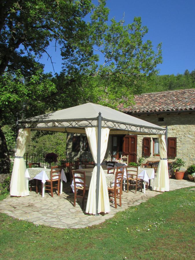 Le Querce Di Campolungo Bed & Breakfast San Giustino Luaran gambar